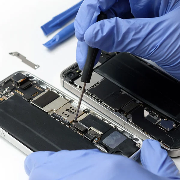 apple iphone service center hyderabad